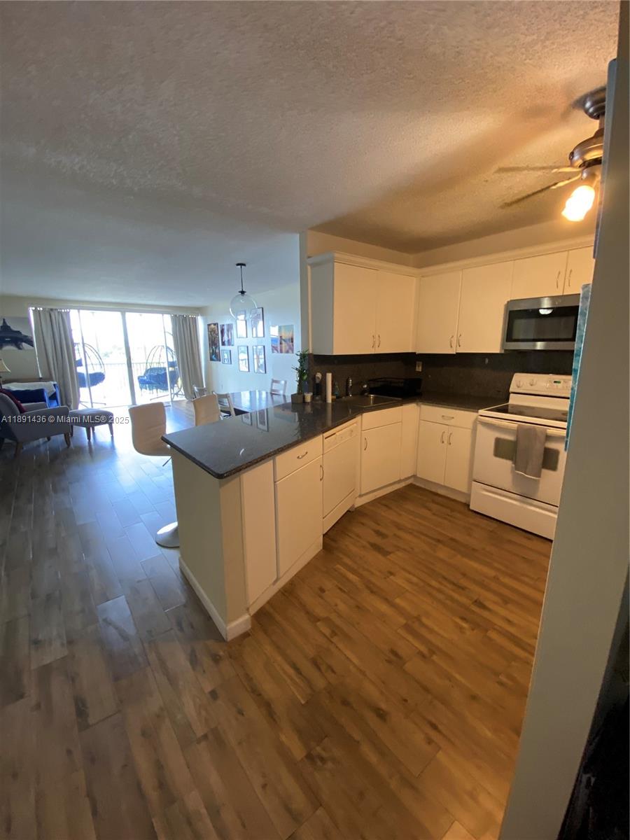 JADE WINDS GROUP ALLAMAND - Residential