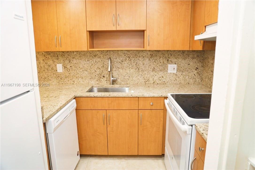 1654 NE 151st St 1654