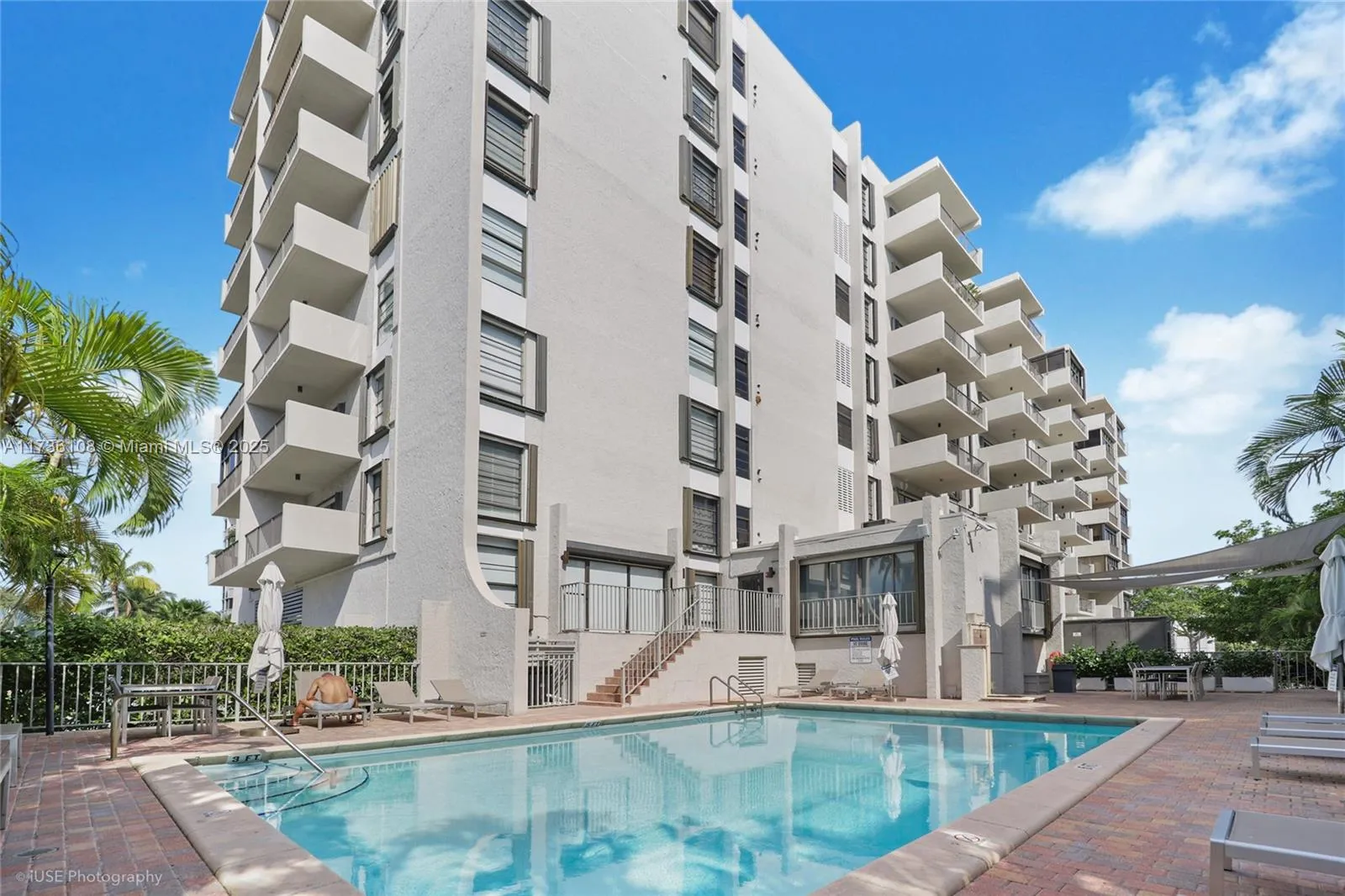 Key Biscayne, Florida 33149, United States, 2 Bedrooms Bedrooms, ,2 BathroomsBathrooms,Residential,Active,11390