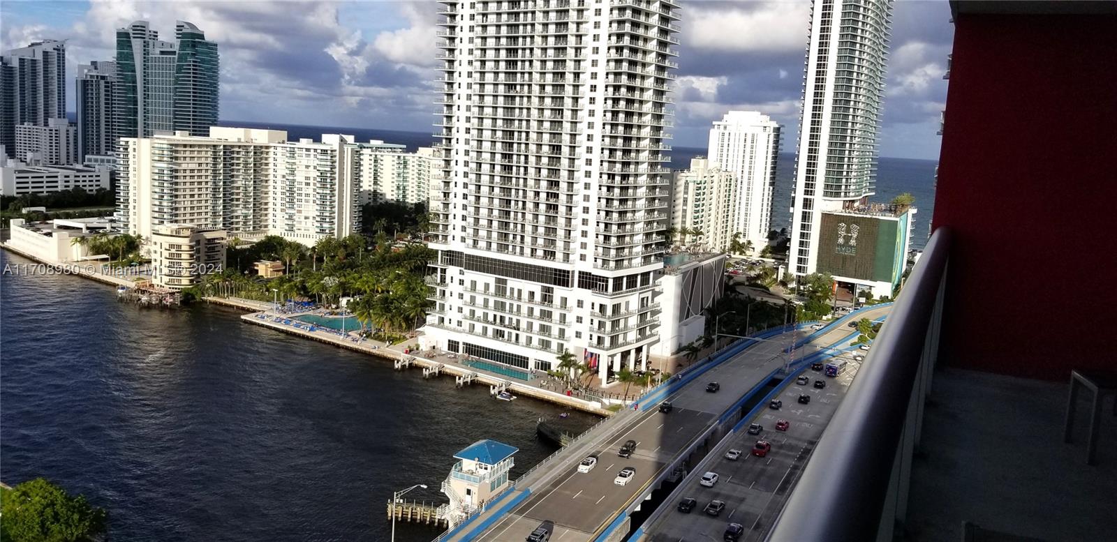 2602 E Hallandale Beach Blvd R2010