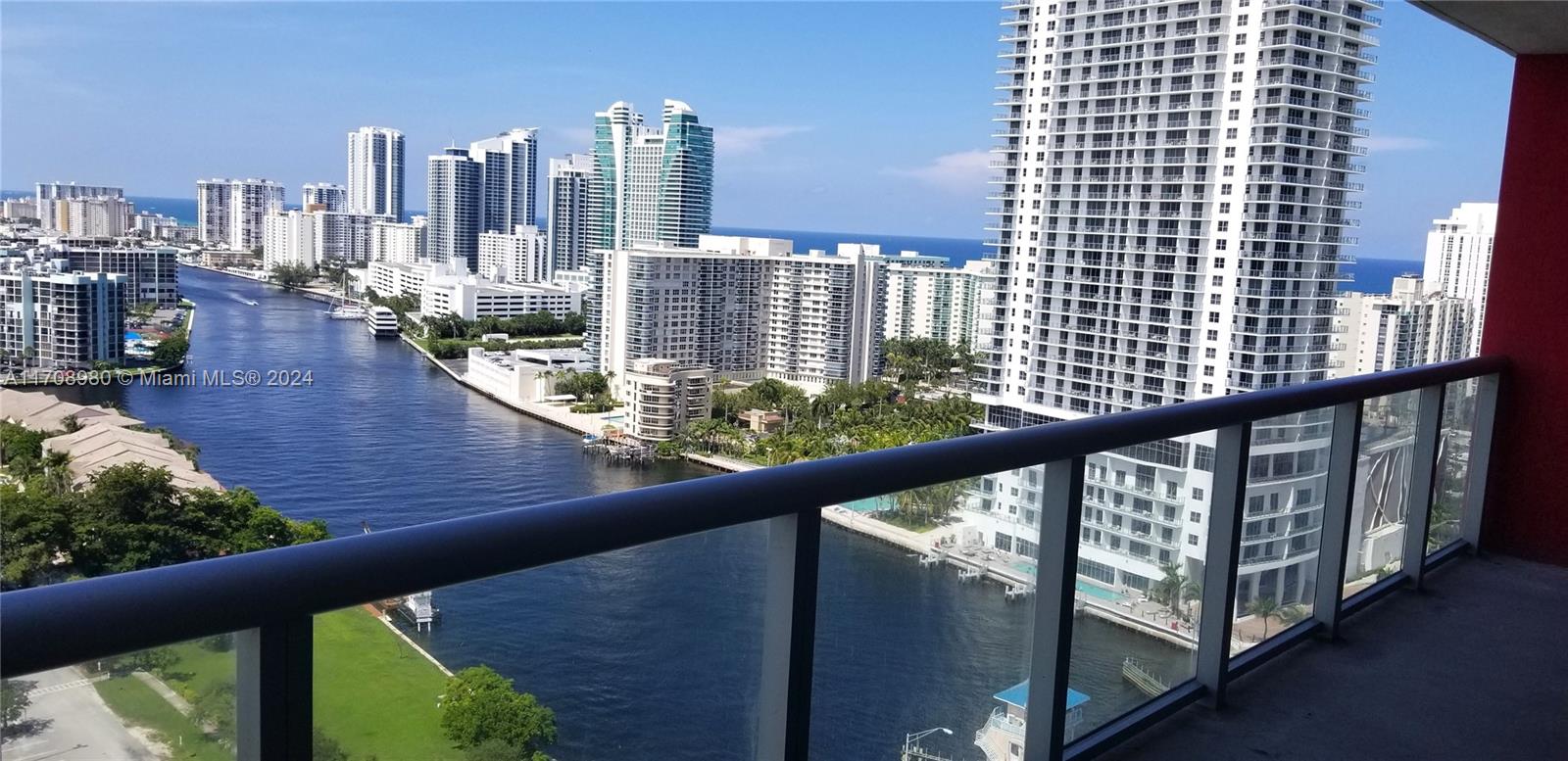2602 E Hallandale Beach Blvd R2010