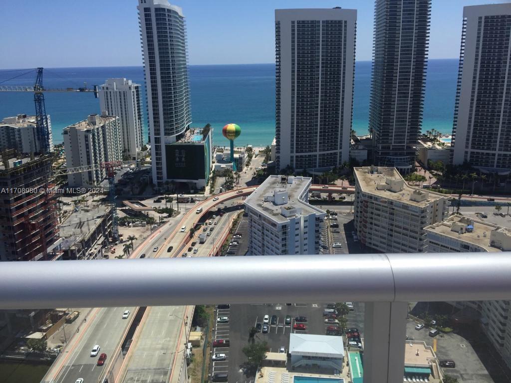 BEACHWALK CONDOMINIUM - Residential