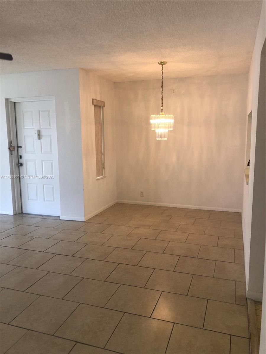 PINE RIDGE NORTH VILLAGE - Residential Lease