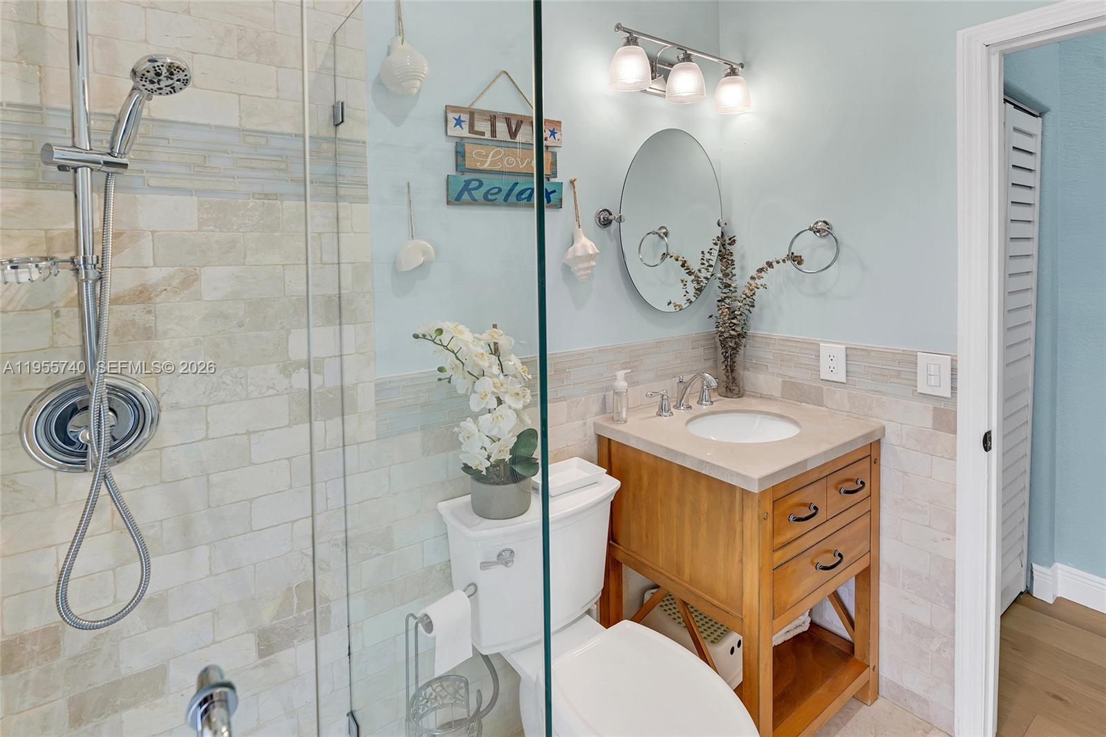 POD 10 AT MONARCH LAKES - Residential