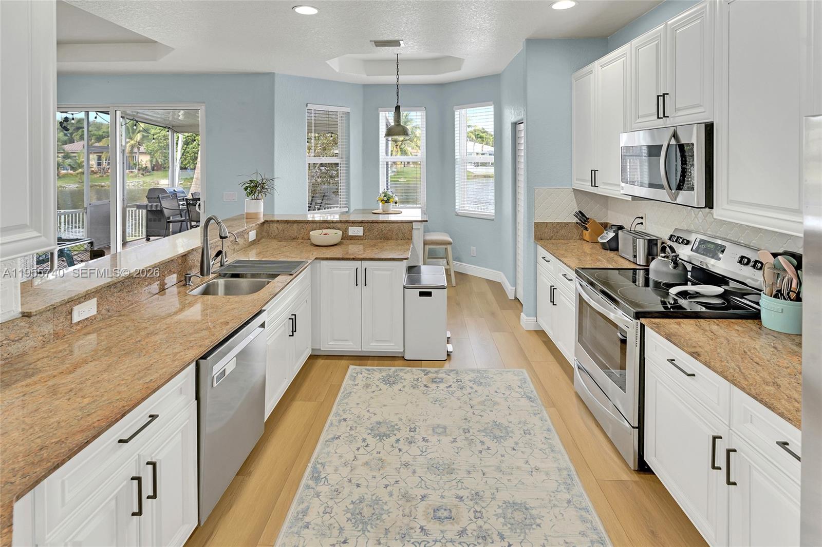 POD 10 AT MONARCH LAKES - Residential