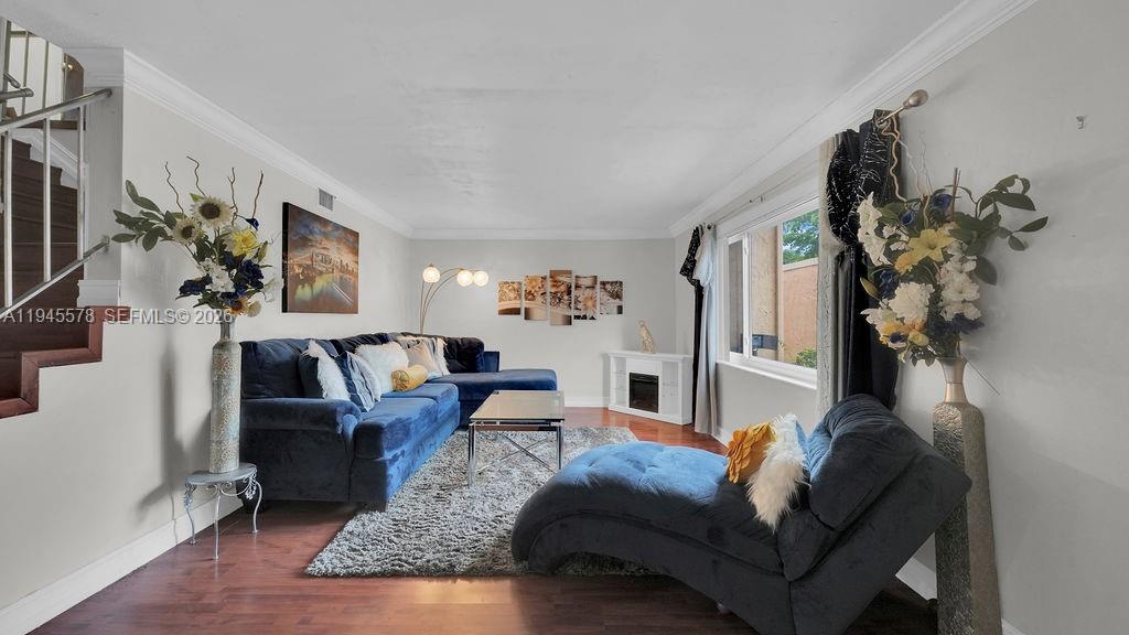 SHAKER VILLAGE PHASE 1 - Residential