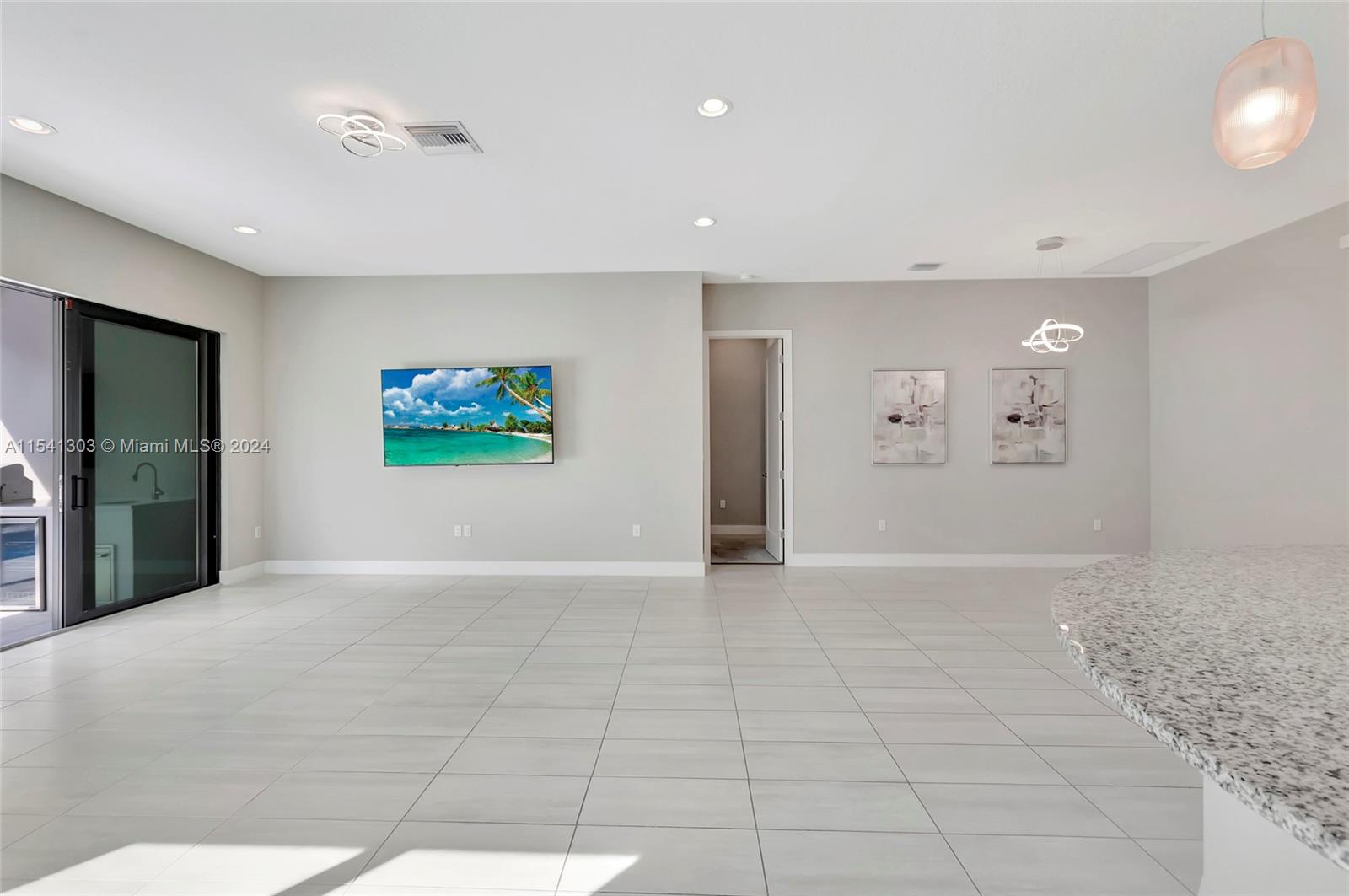 BRIDGES MIZNER PUD BRIDGE - Residential Lease