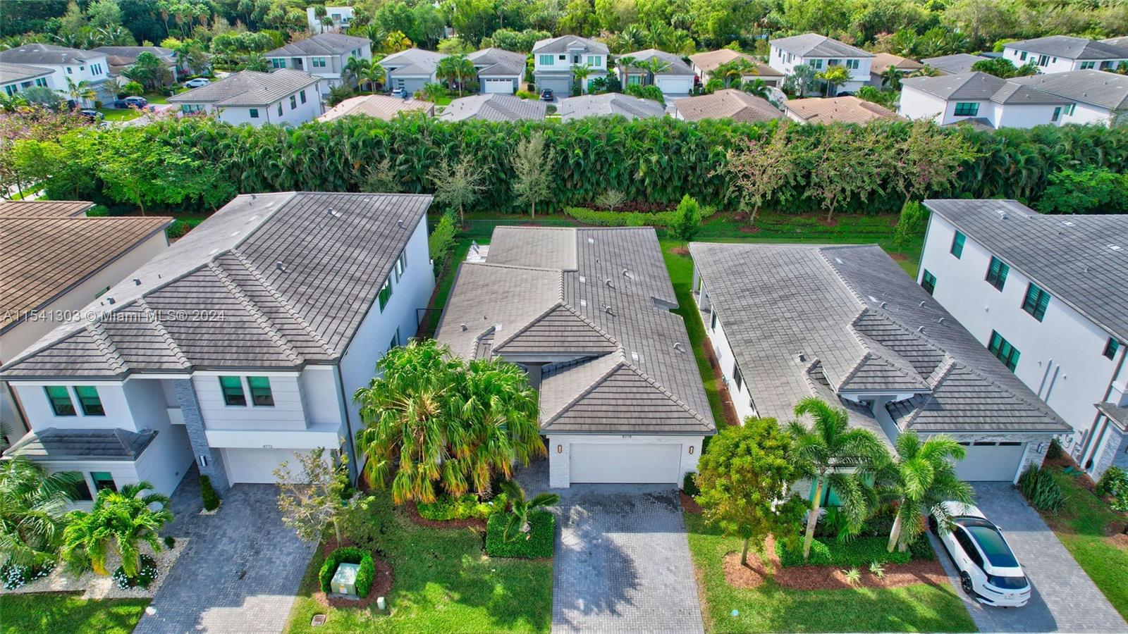 BRIDGES MIZNER PUD BRIDGE - Residential Lease