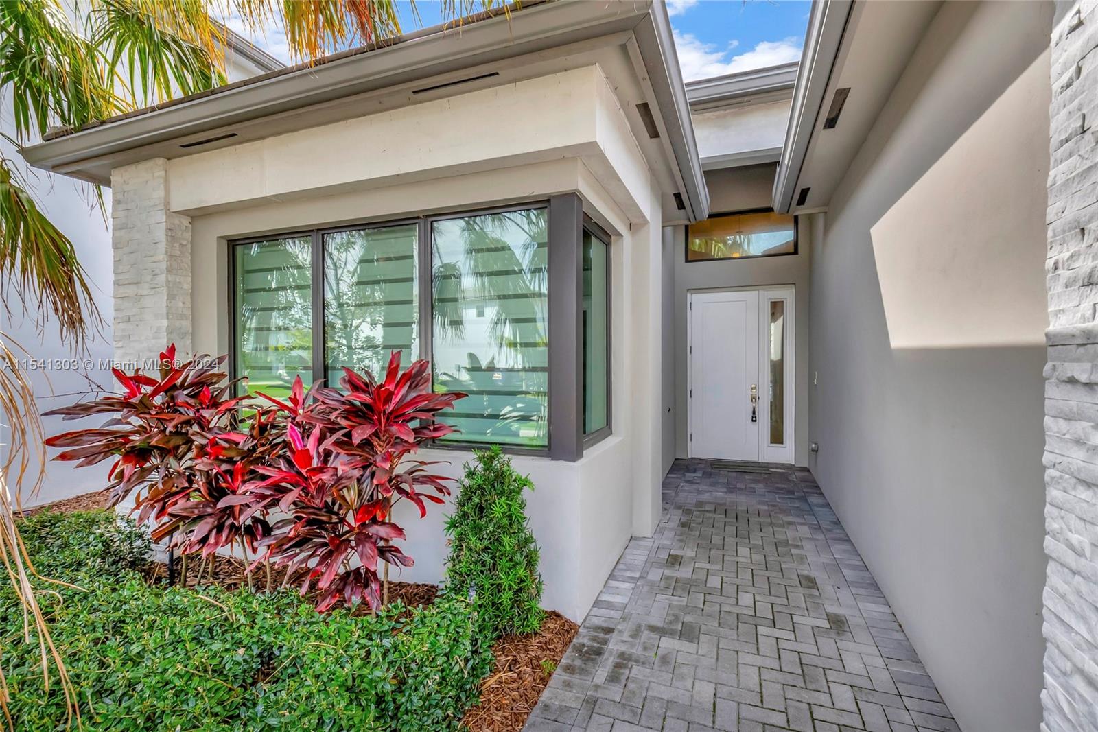 BRIDGES MIZNER PUD BRIDGE - Residential Lease