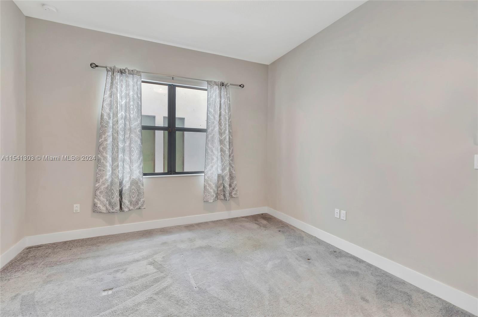 BRIDGES MIZNER PUD BRIDGE - Residential Lease