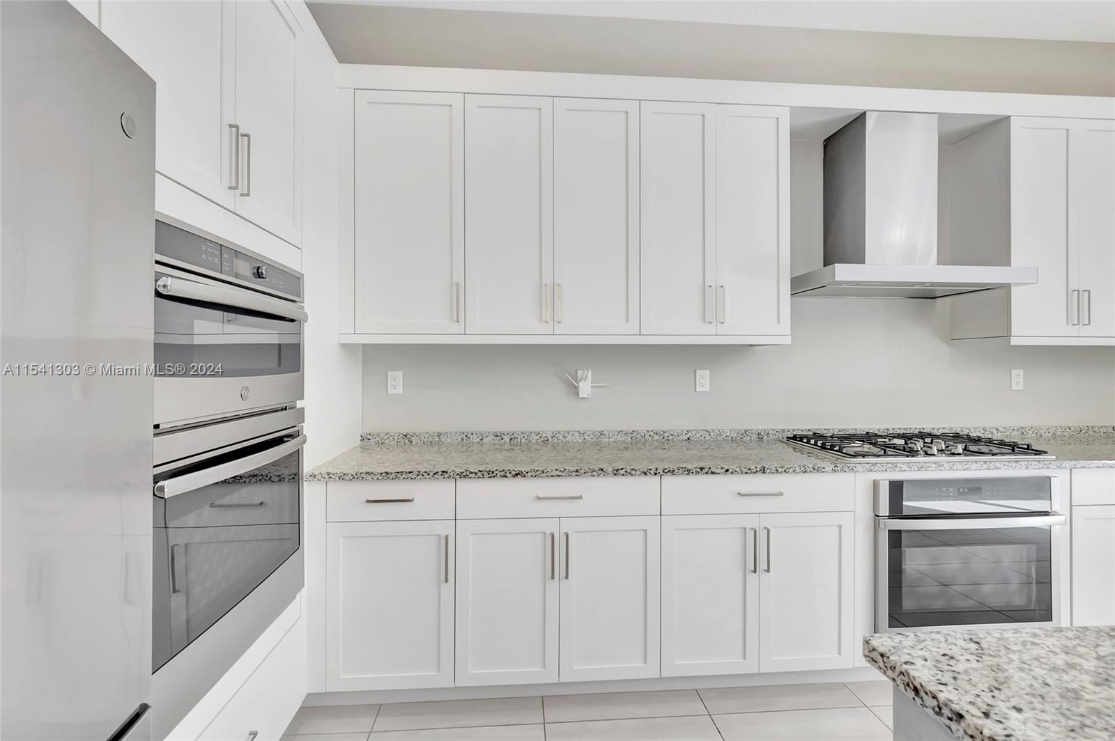 BRIDGES MIZNER PUD BRIDGE - Residential Lease