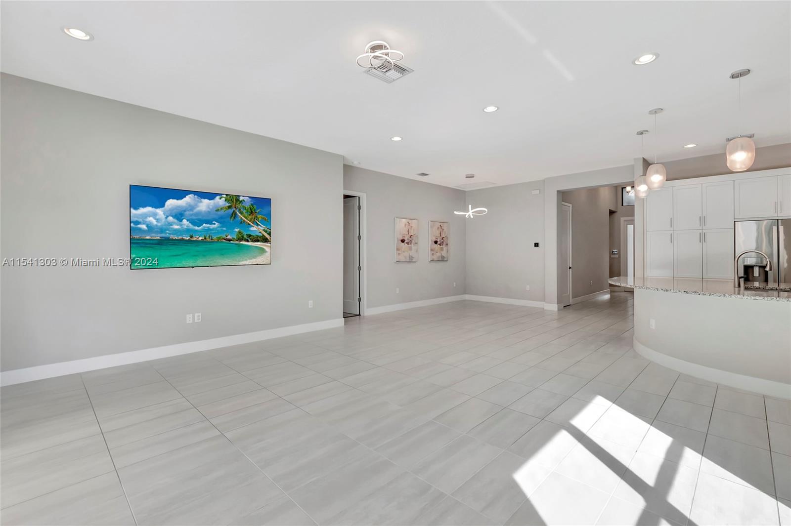 BRIDGES MIZNER PUD BRIDGE - Residential Lease