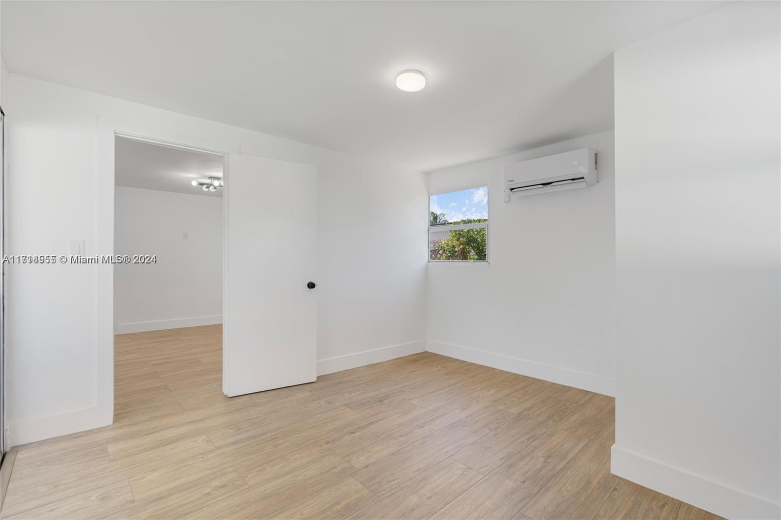 GRAMERCY PARK UNIT 1 - Residential