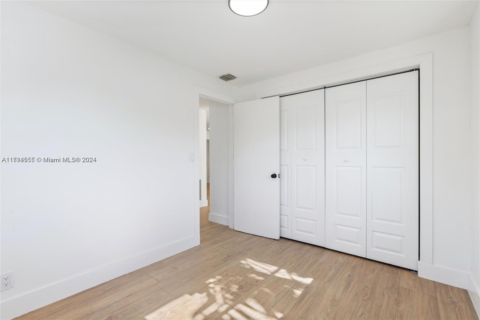 GRAMERCY PARK UNIT 1 - Residential