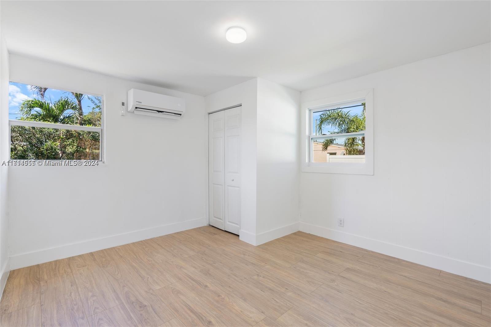 GRAMERCY PARK UNIT 1 - Residential