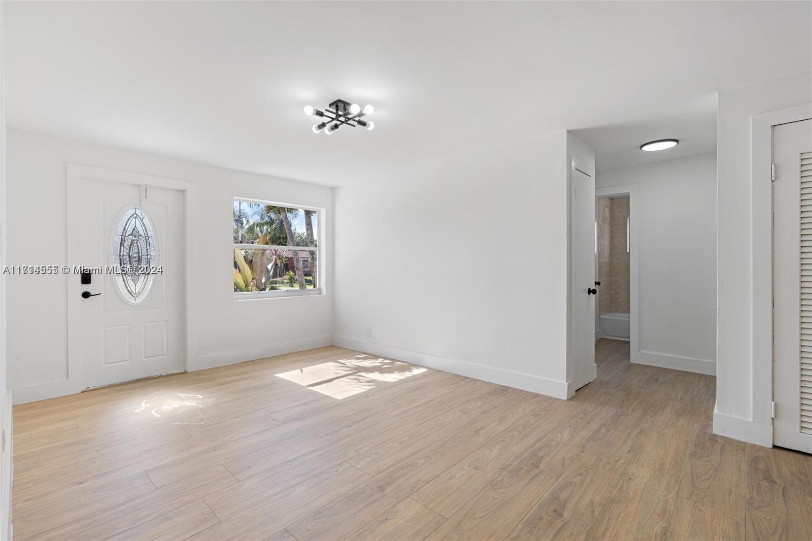 GRAMERCY PARK UNIT 1 - Residential