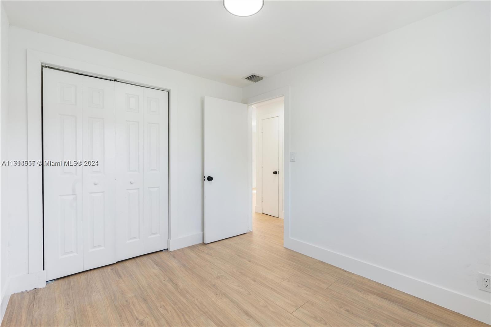 GRAMERCY PARK UNIT 1 - Residential