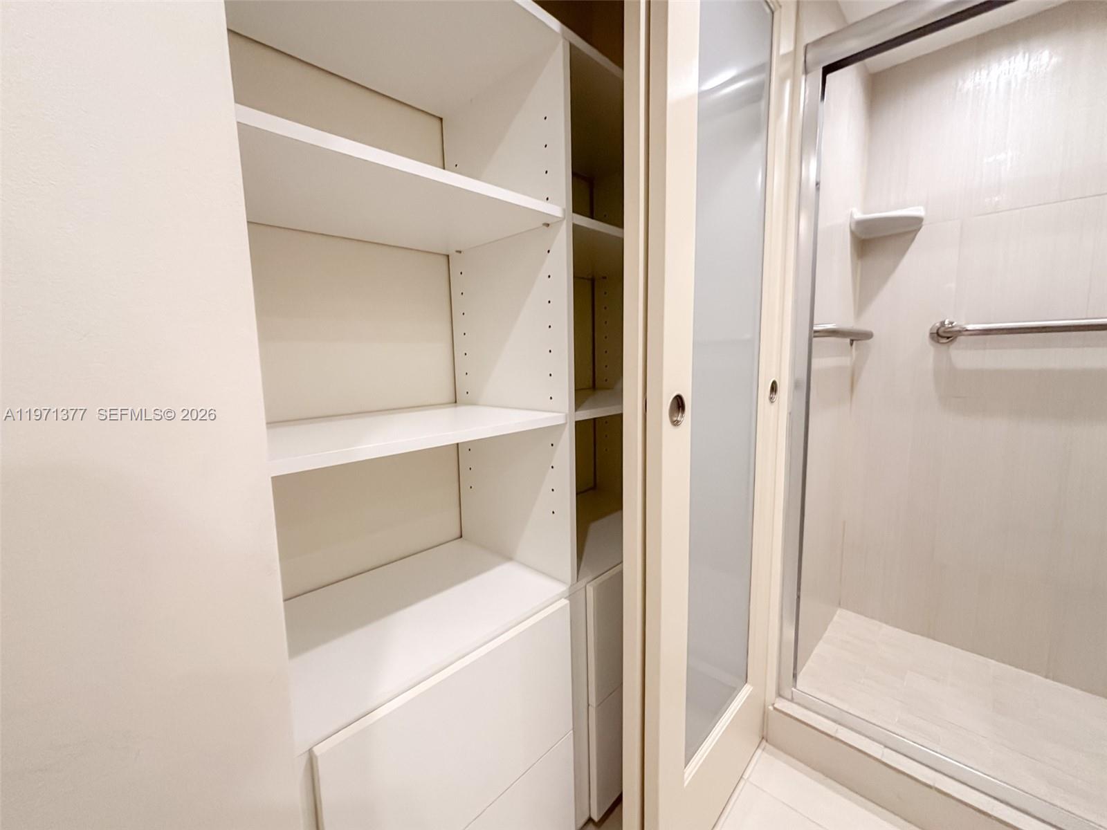 OLYMPUS CONDO PHASE - Residential