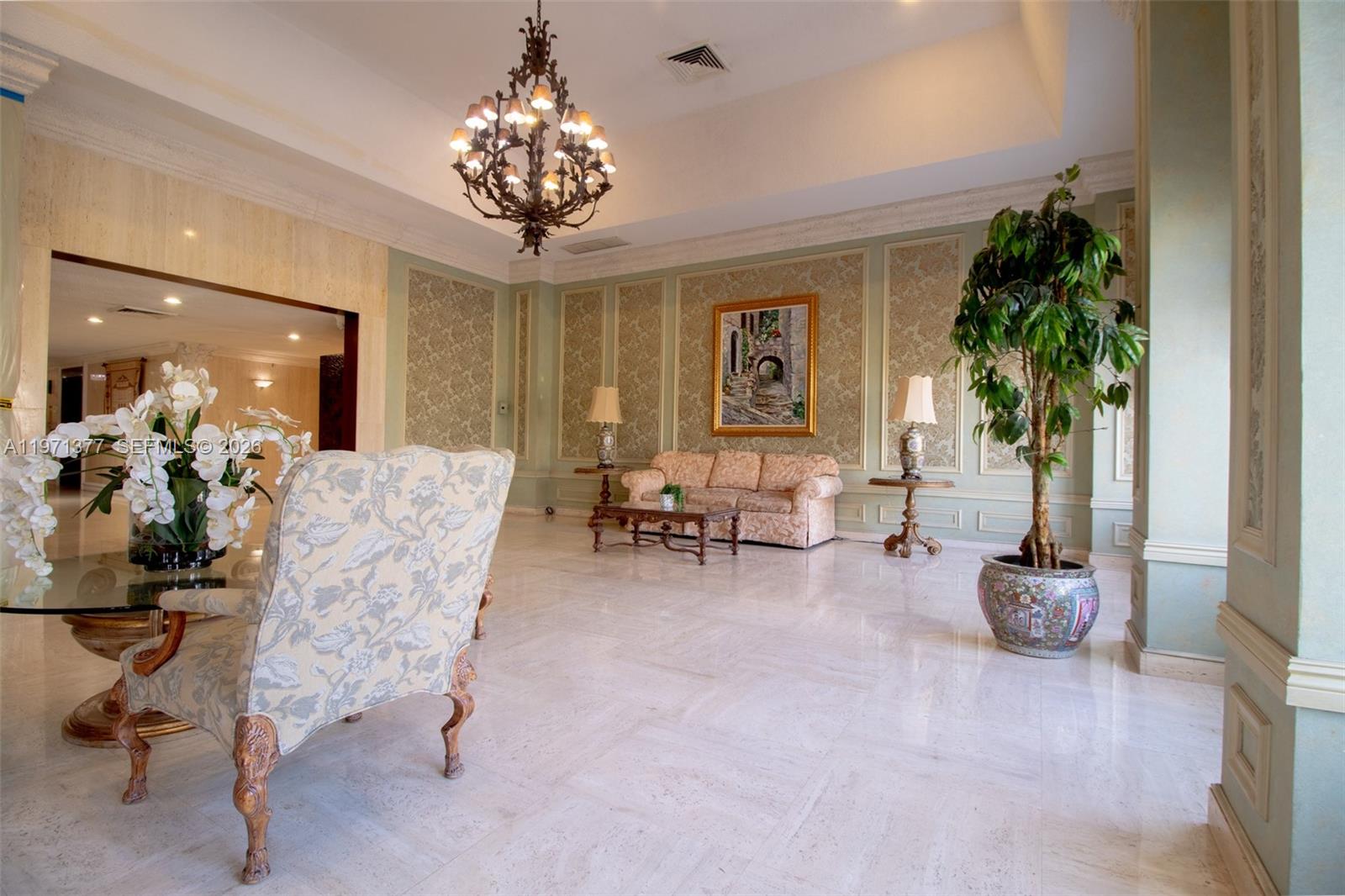 OLYMPUS CONDO PHASE - Residential