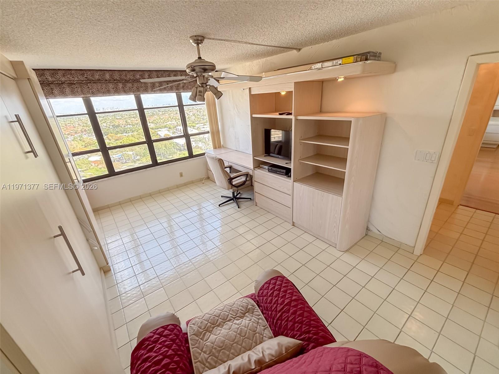 OLYMPUS CONDO PHASE - Residential