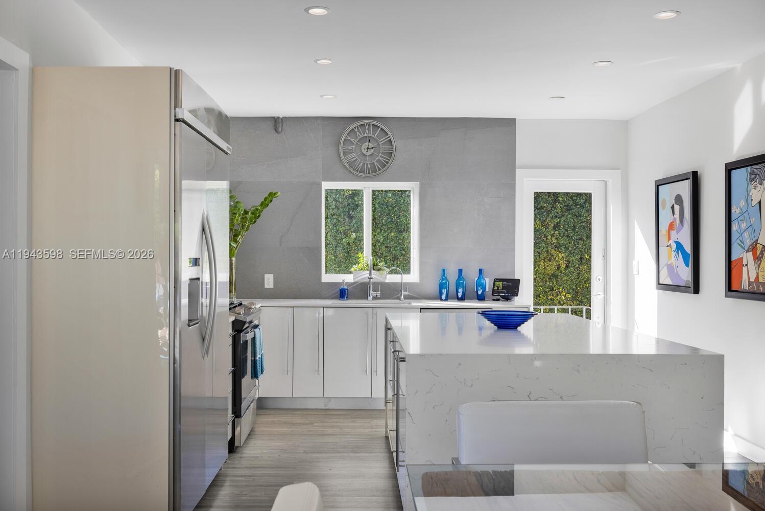 EARLETON SHORES - Residential