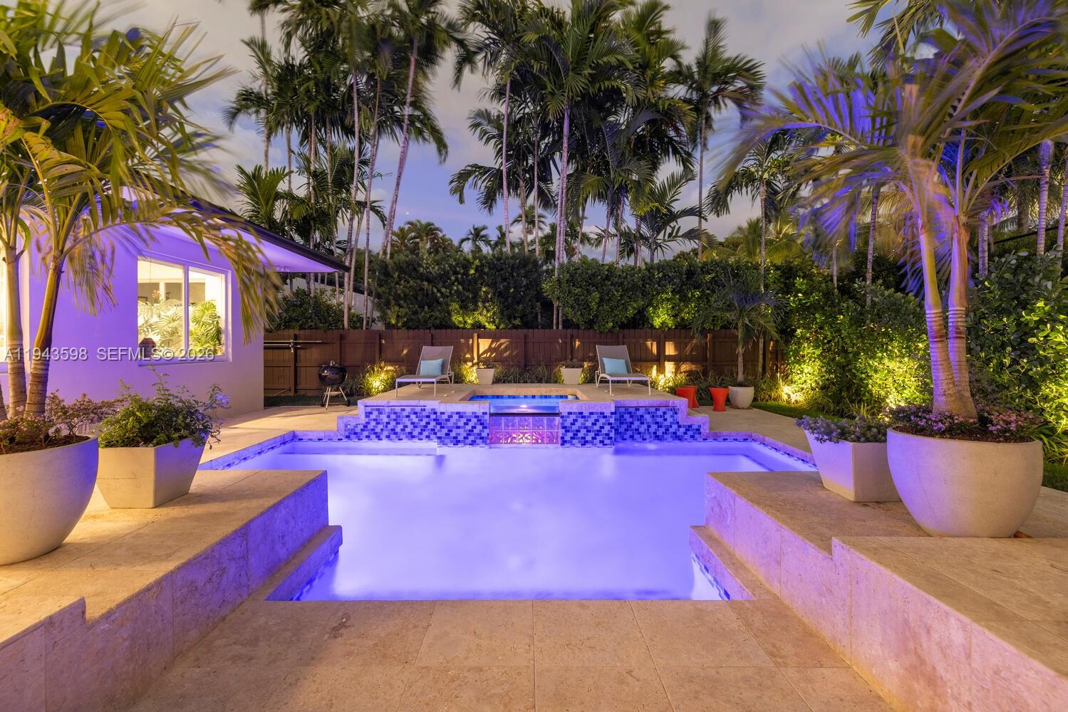 EARLETON SHORES - Residential