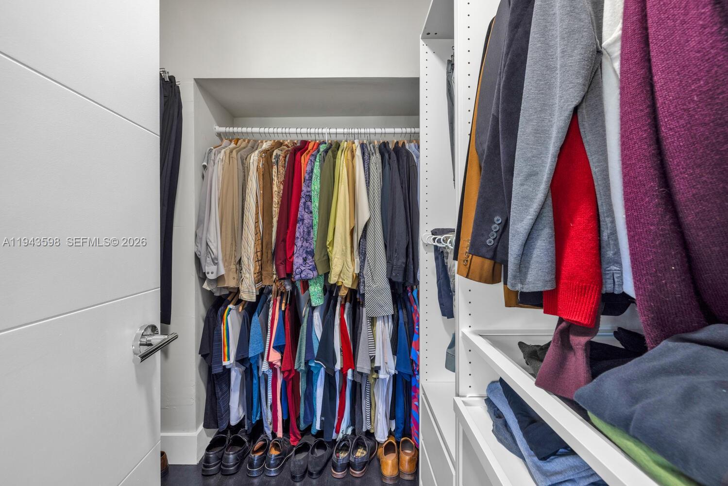 EARLETON SHORES - Residential