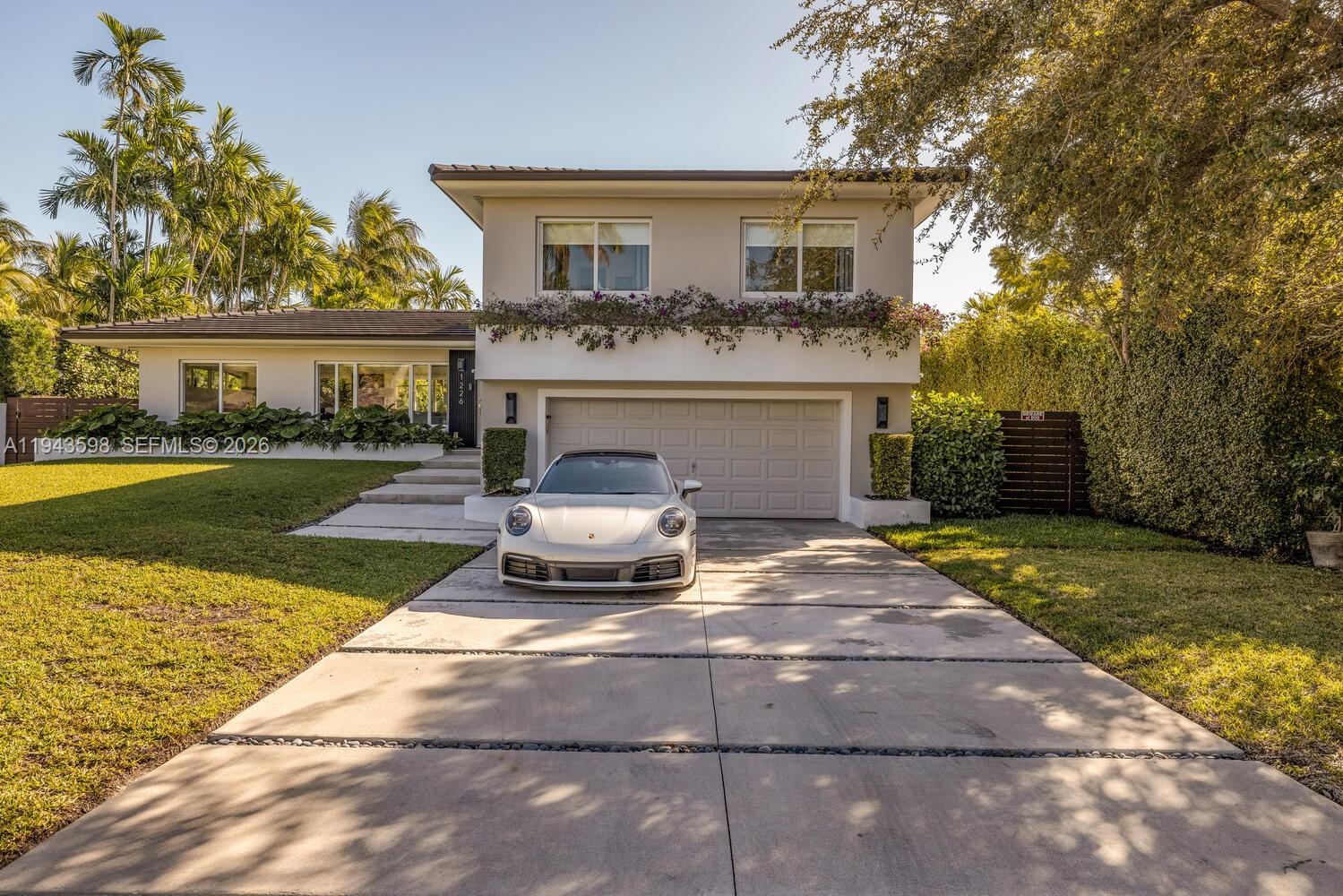 EARLETON SHORES - Residential