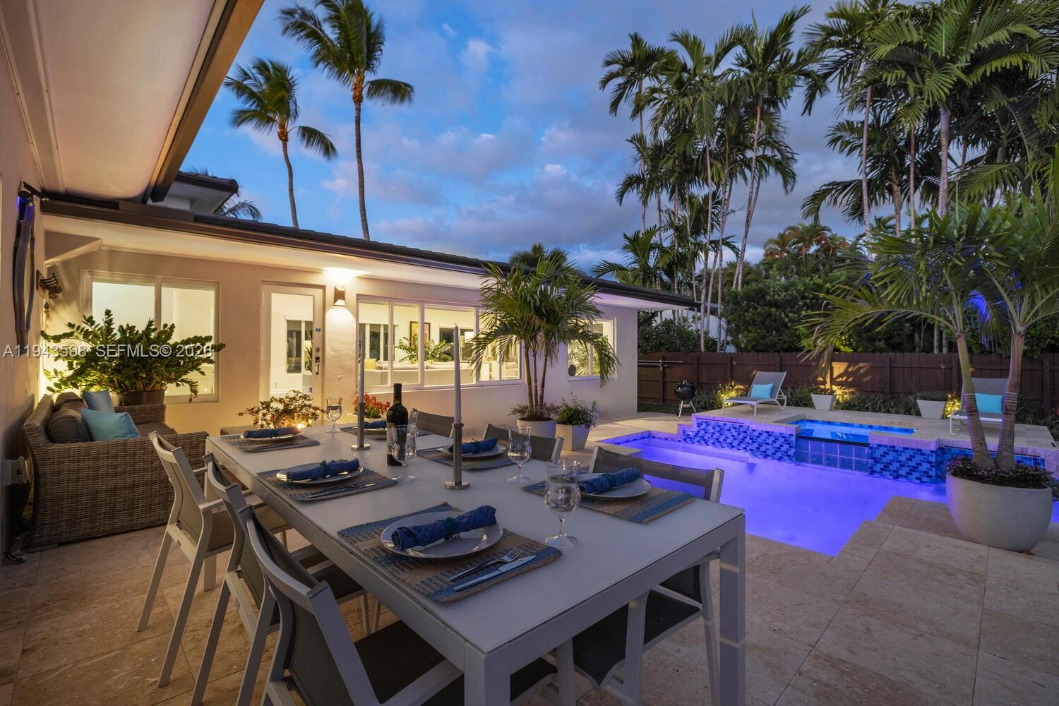 EARLETON SHORES - Residential