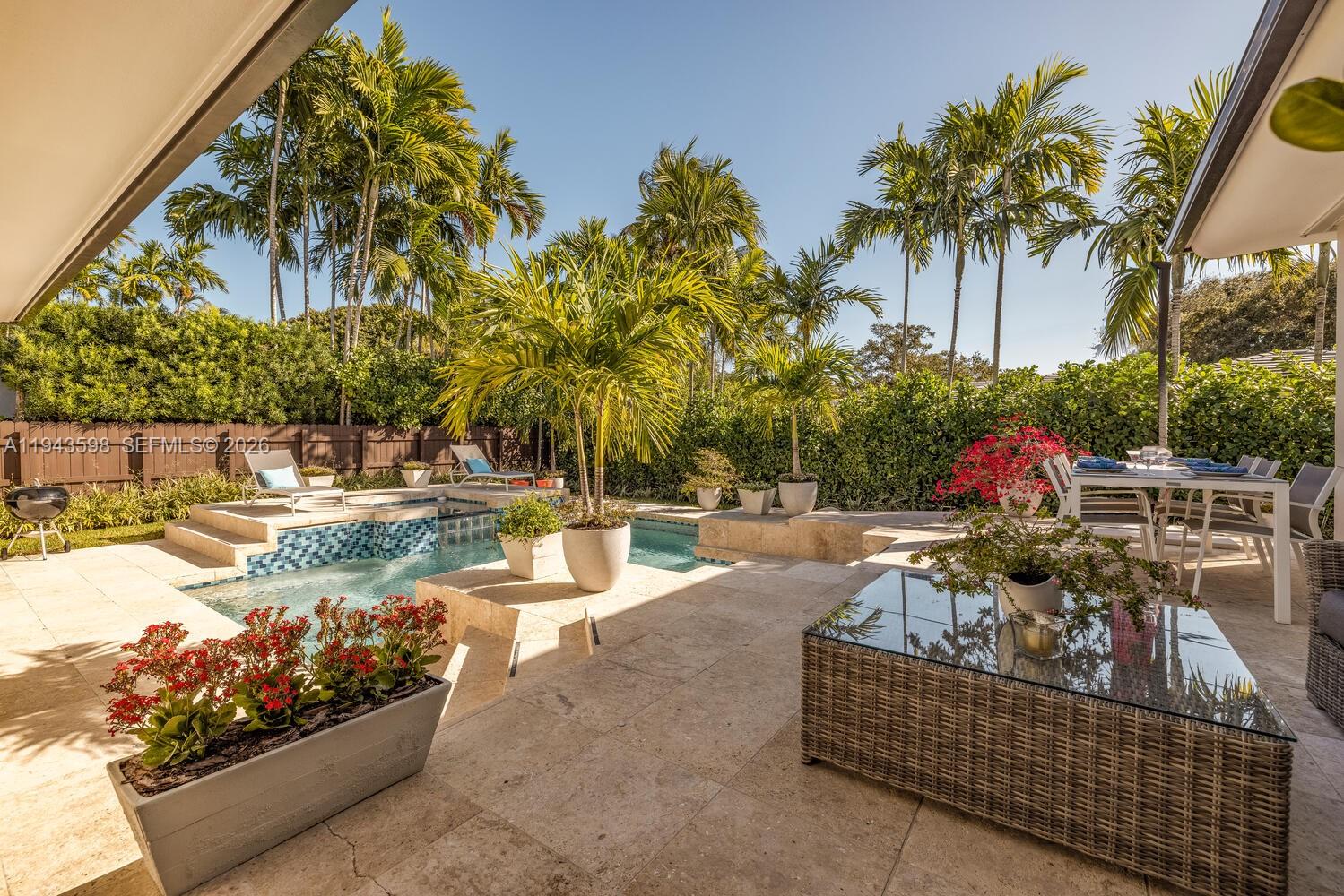 EARLETON SHORES - Residential