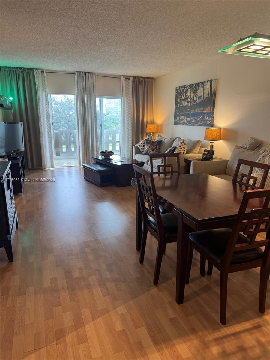 HILLCREST EAST NO 23 COND - Residential