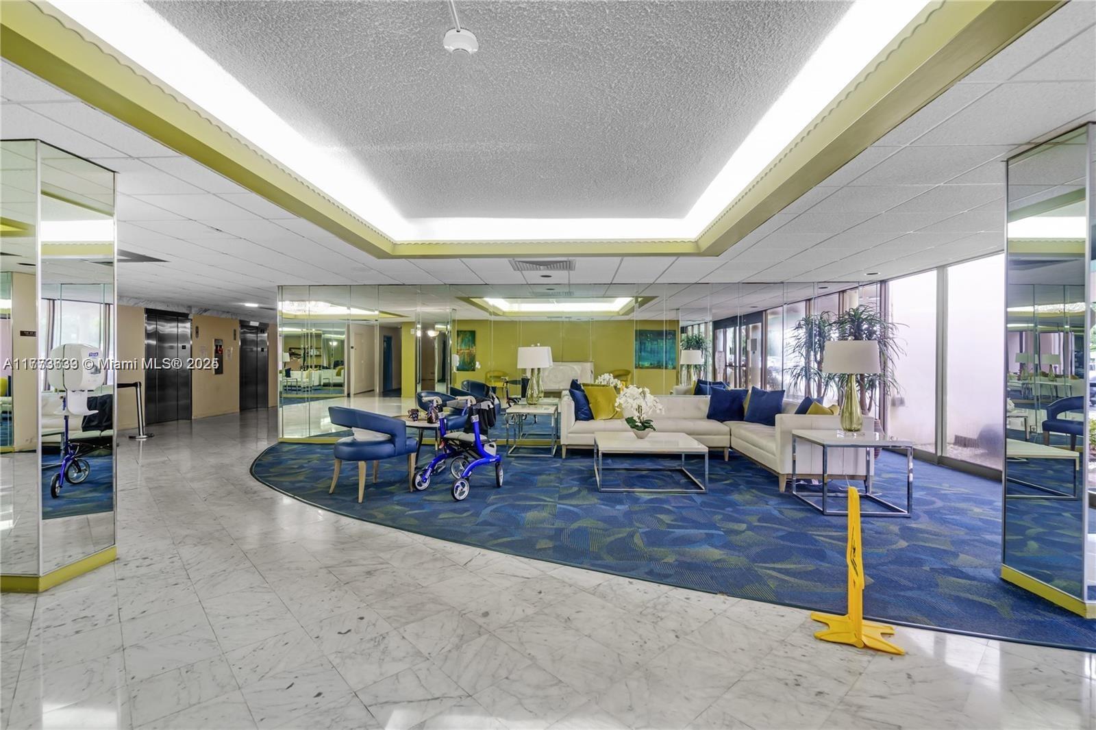 HILLCREST EAST NO 23 COND - Residential