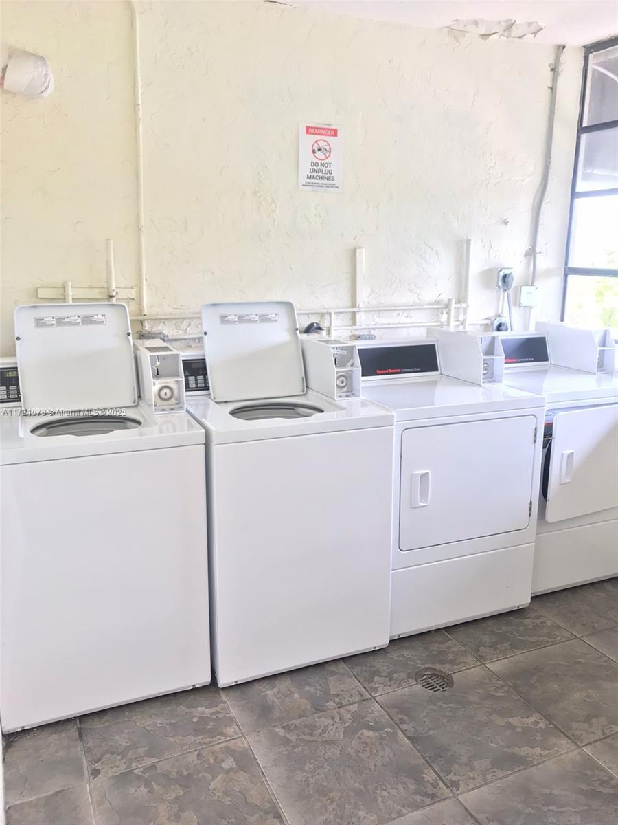 CORAL SPRINGS TOWER CLUB - Residential