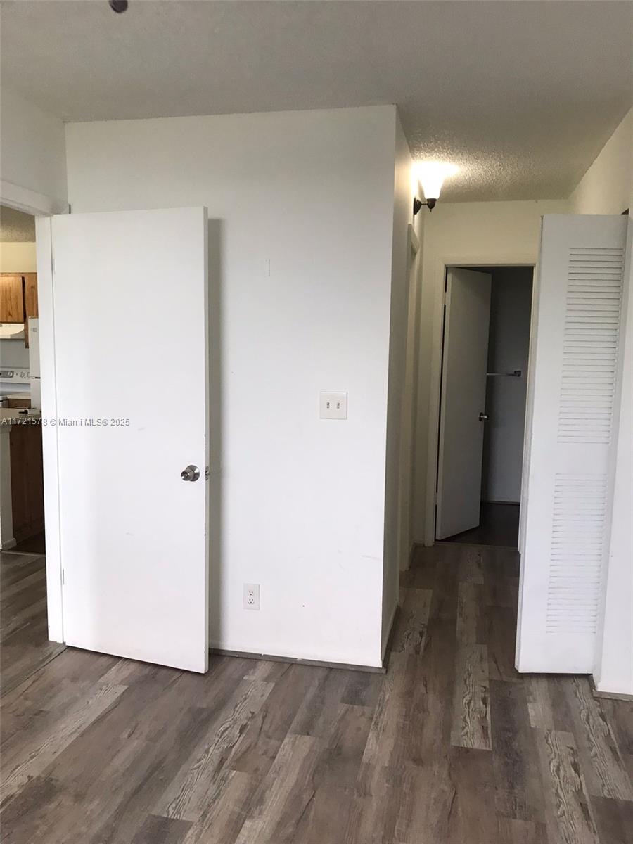 CORAL SPRINGS TOWER CLUB - Residential