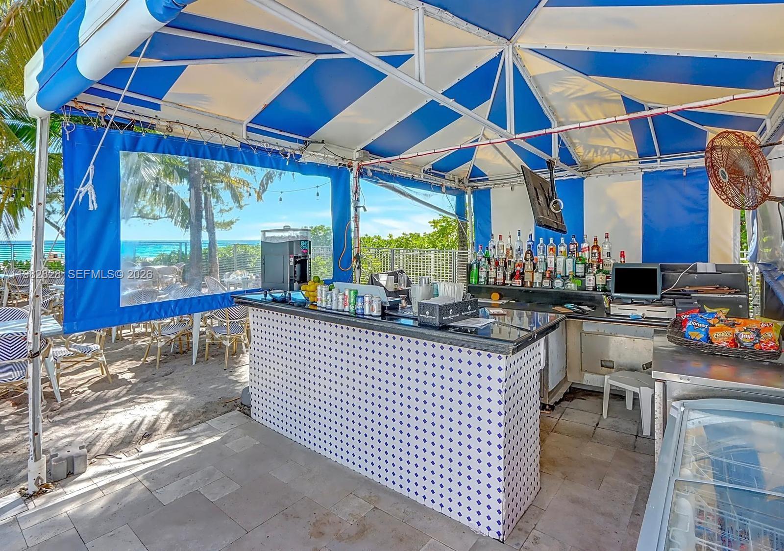 M RESORT RESIDENCES CONDO - Residential