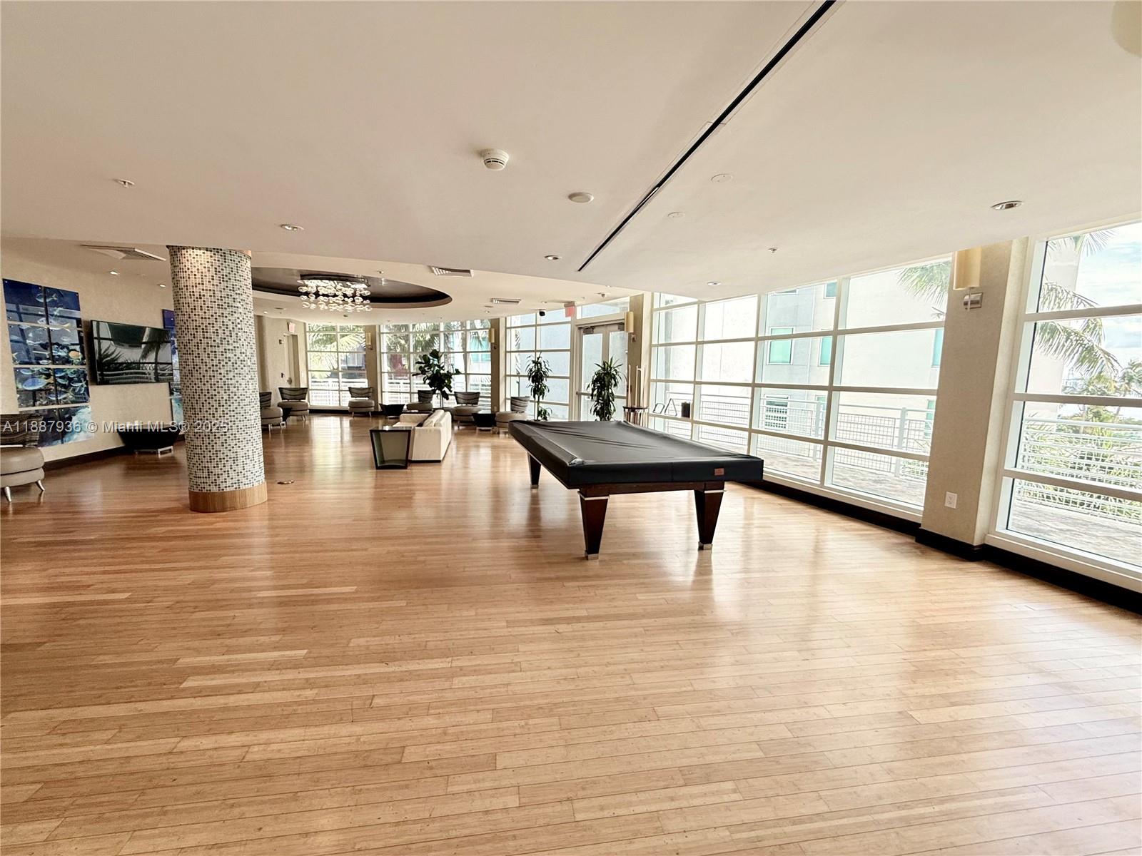 VIZCAYNE SOUTH CONDO - Residential Lease