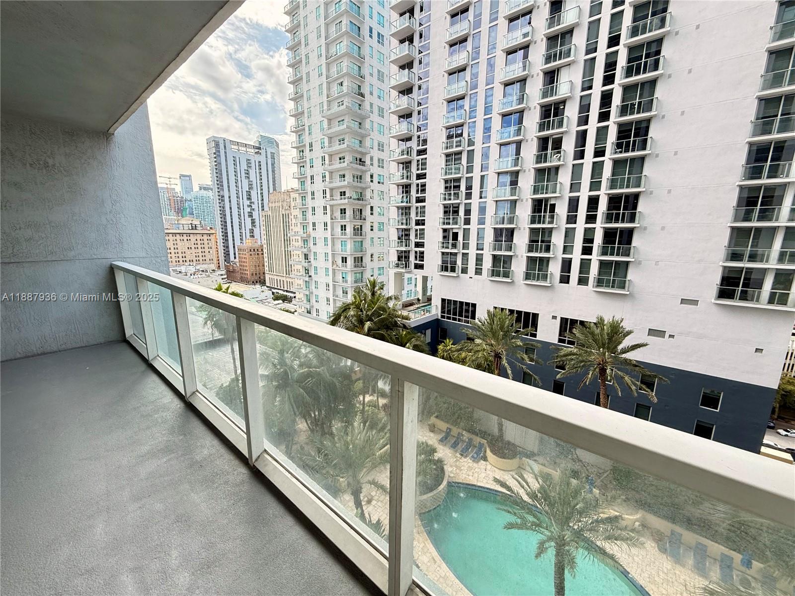 VIZCAYNE SOUTH CONDO - Residential Lease