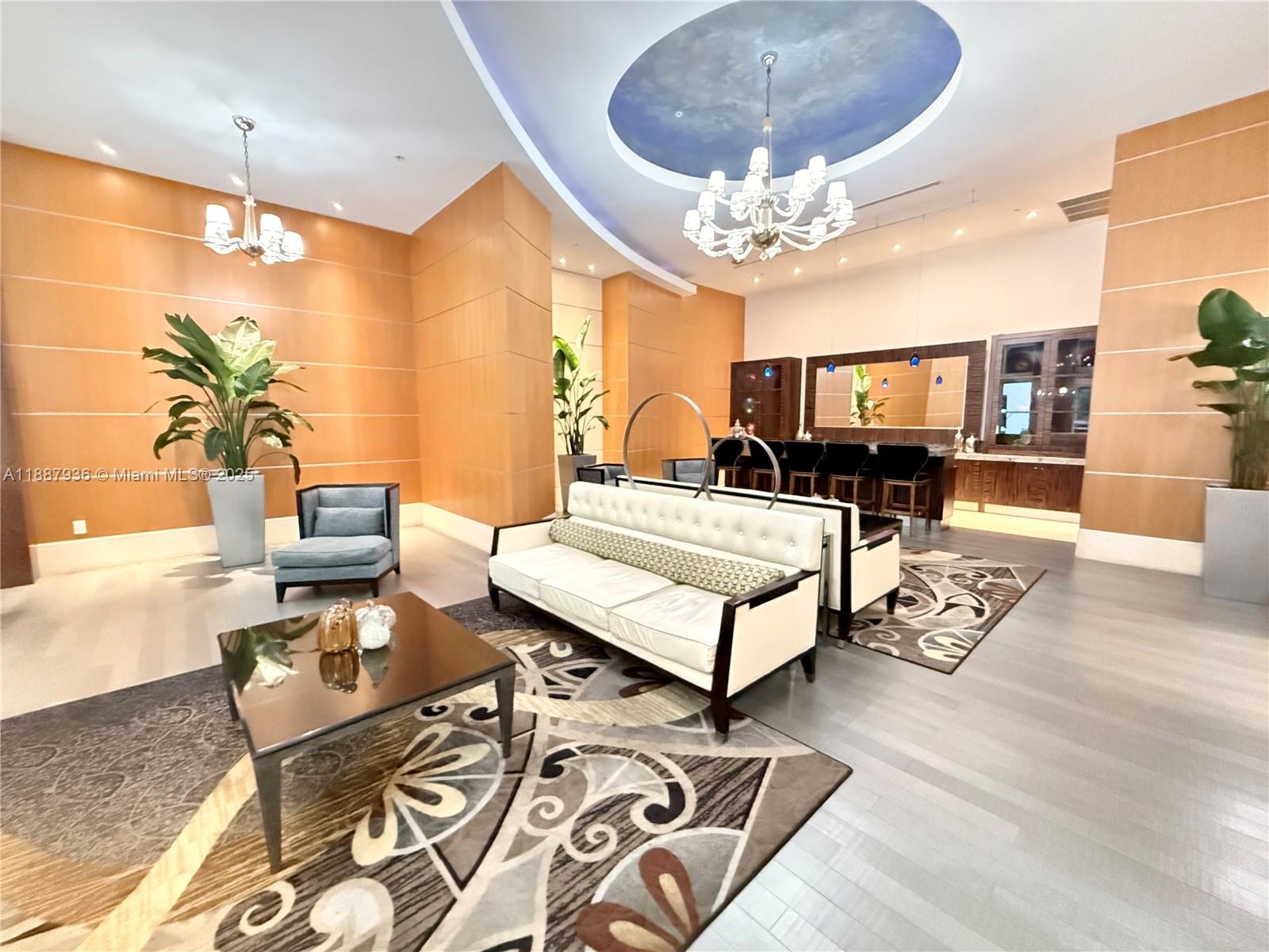 VIZCAYNE SOUTH CONDO - Residential Lease