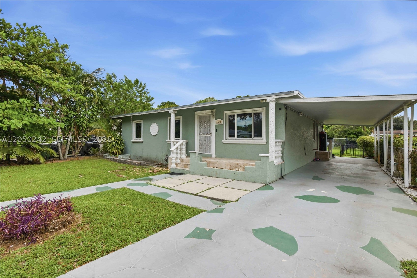 1630 NW 124th St, North Miami FL 33167
