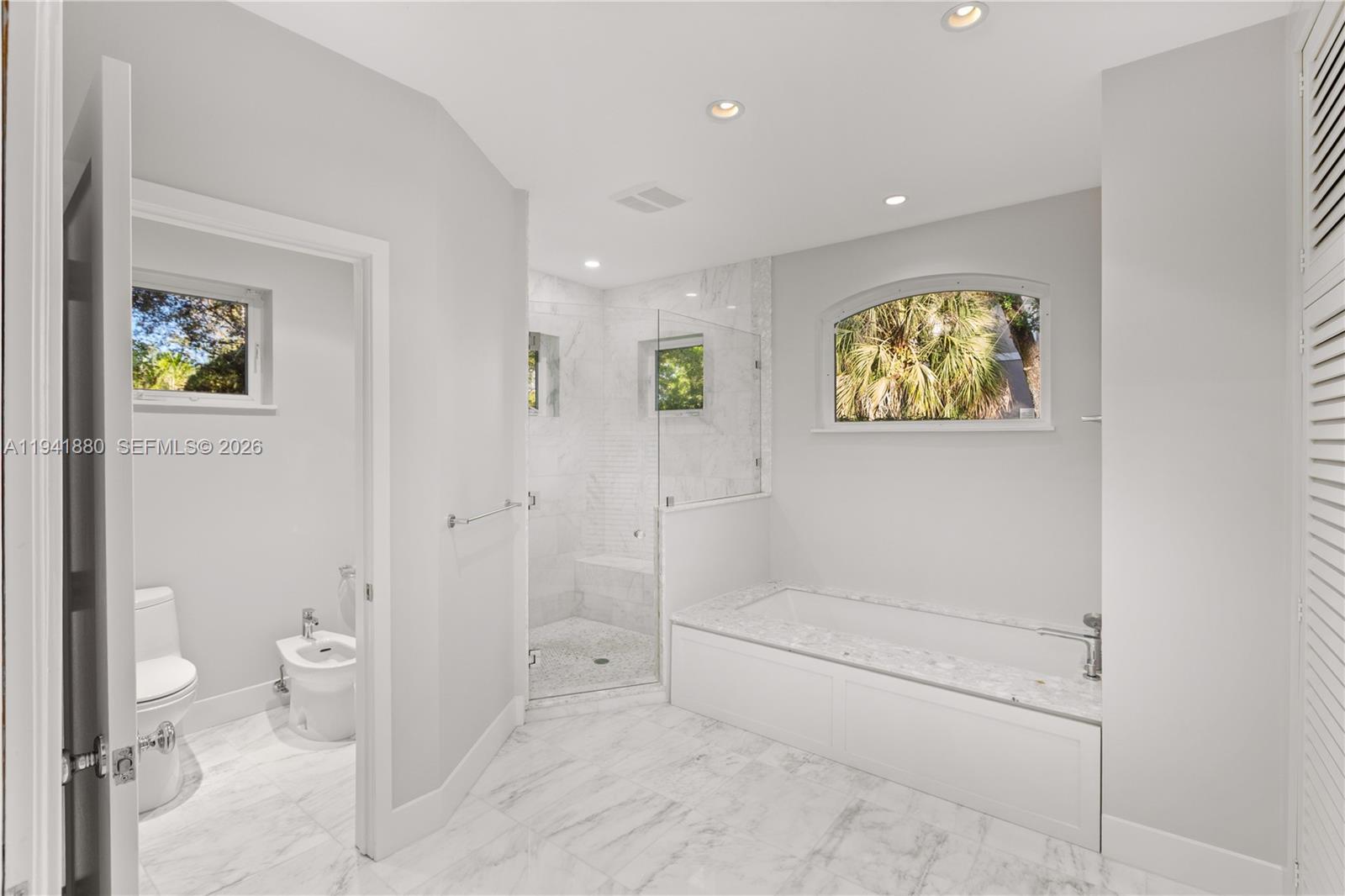 CORAL GABLES SEC E - Residential