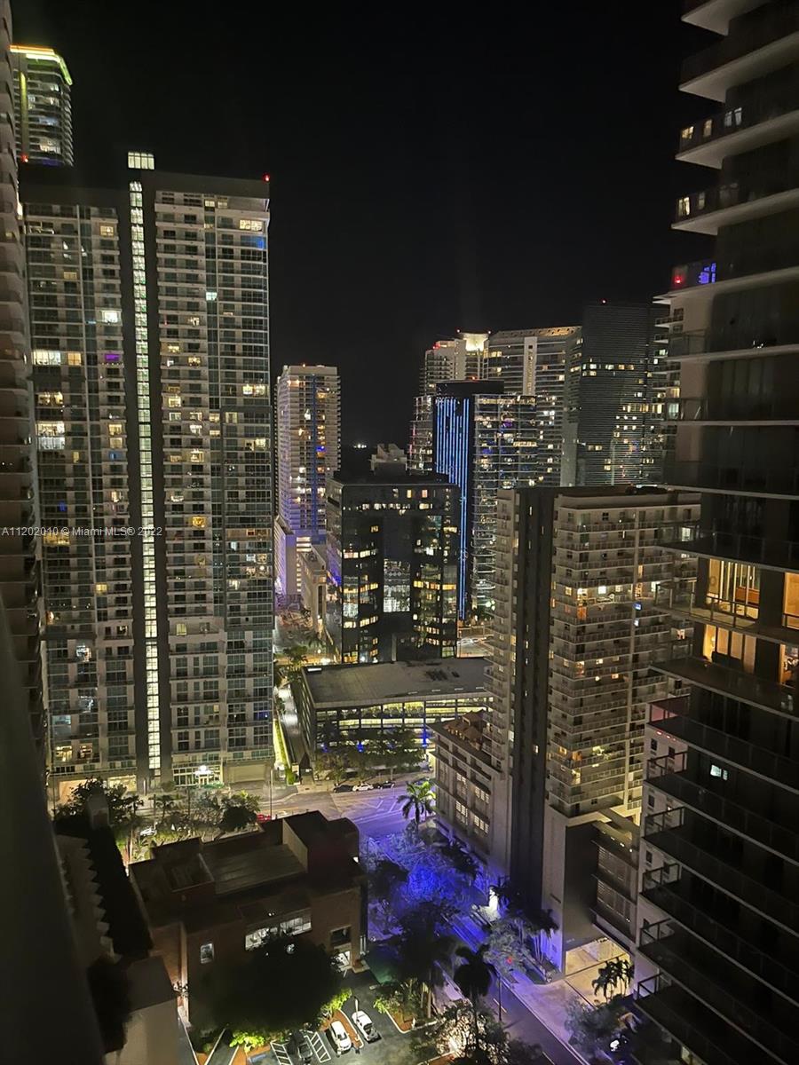 THE AXIS ON BRICKELL II C - Residential
