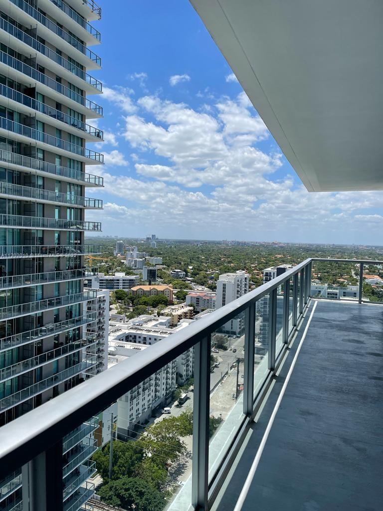 THE AXIS ON BRICKELL II C - Residential