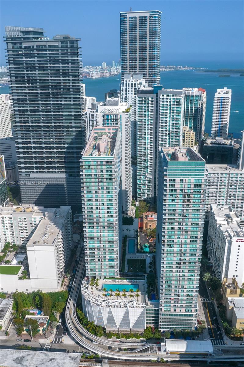 THE AXIS ON BRICKELL II C - Residential