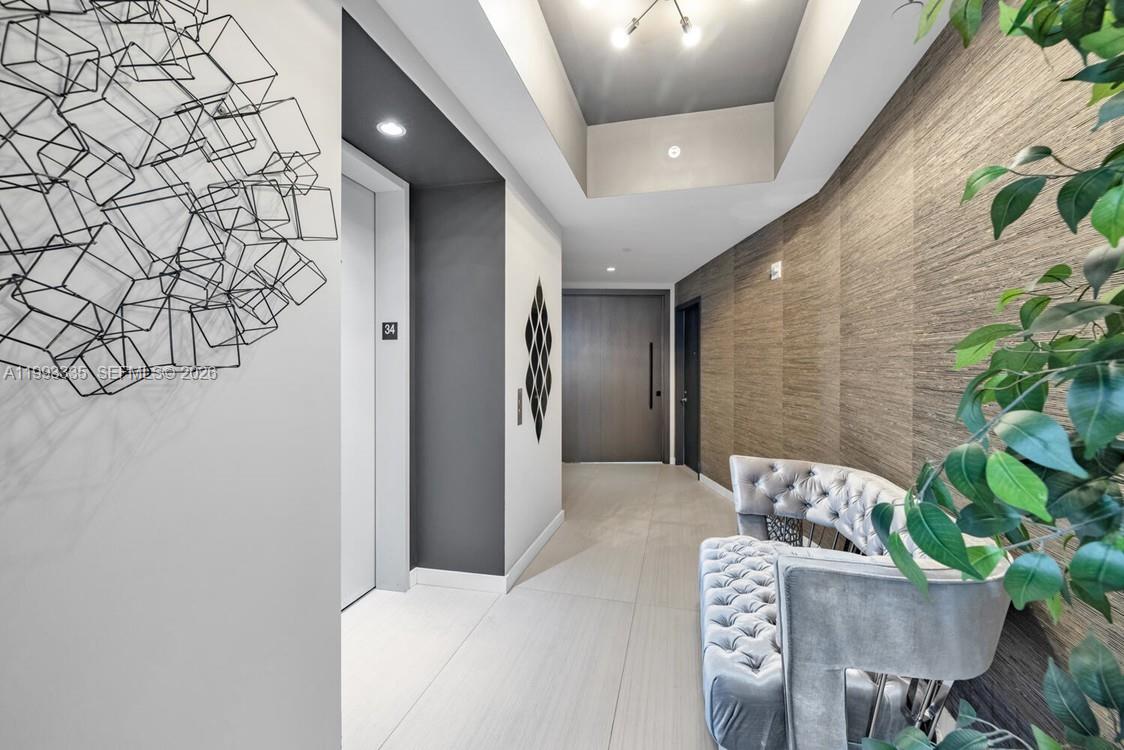 PARAMOUNT MIAMI WORLDCENT - Residential