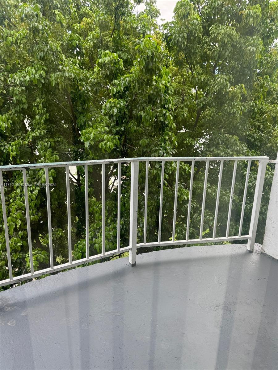 MONTECARLO CONDO - Residential