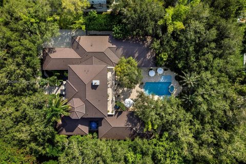 A home in Pinecrest