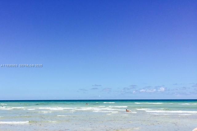 TIDES ON HOLLYWOOD BEACH - Residential Lease