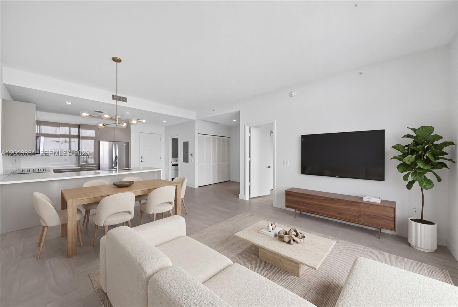 METROPICA NORTH TOWER ONE - Residential