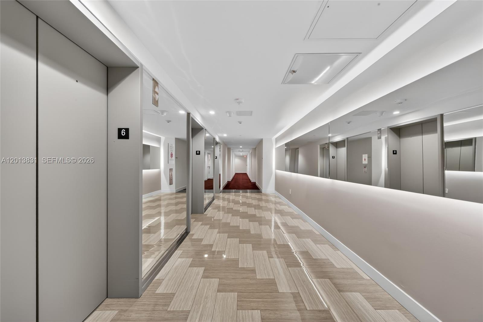 METROPICA NORTH TOWER ONE - Residential