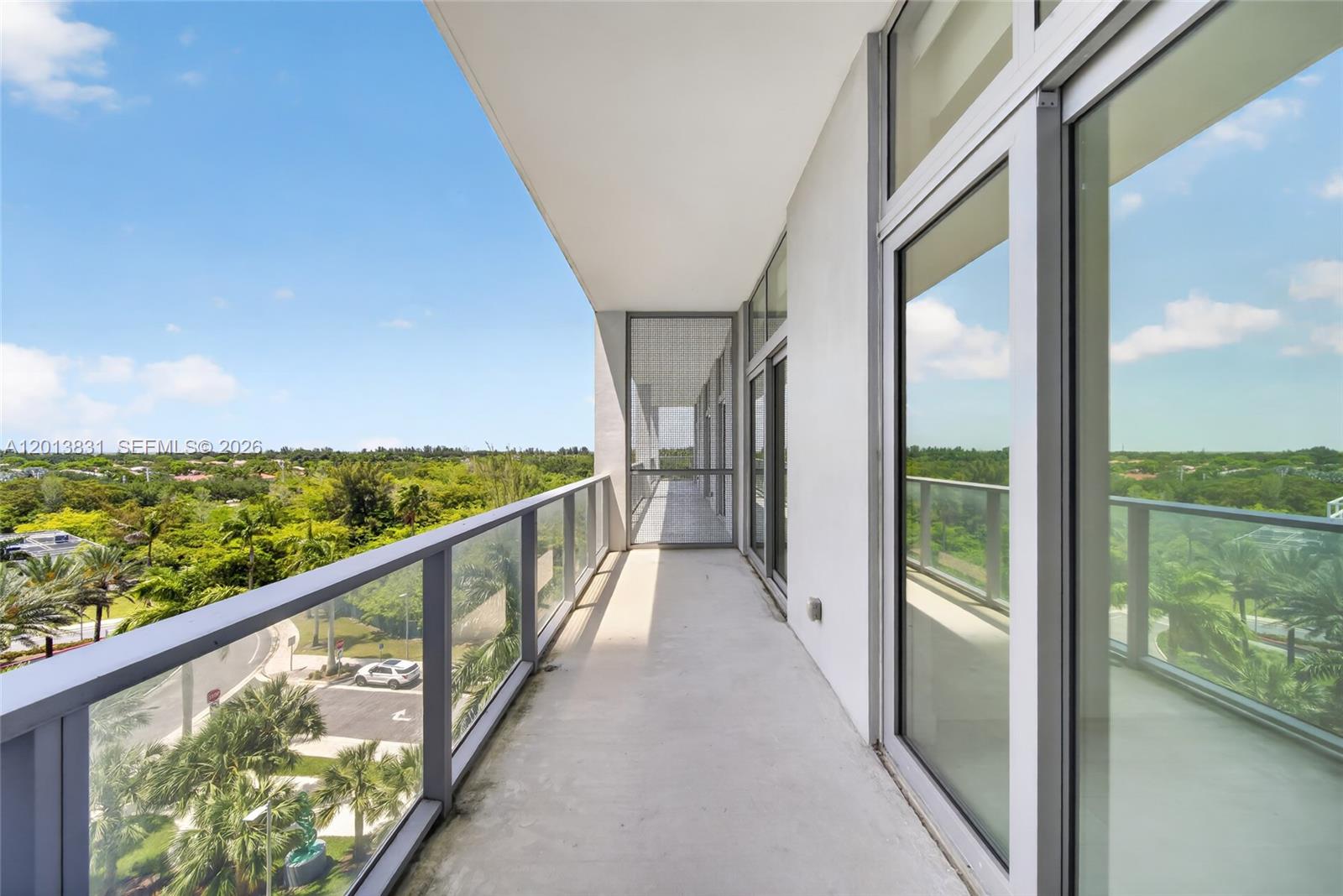 METROPICA NORTH TOWER ONE - Residential